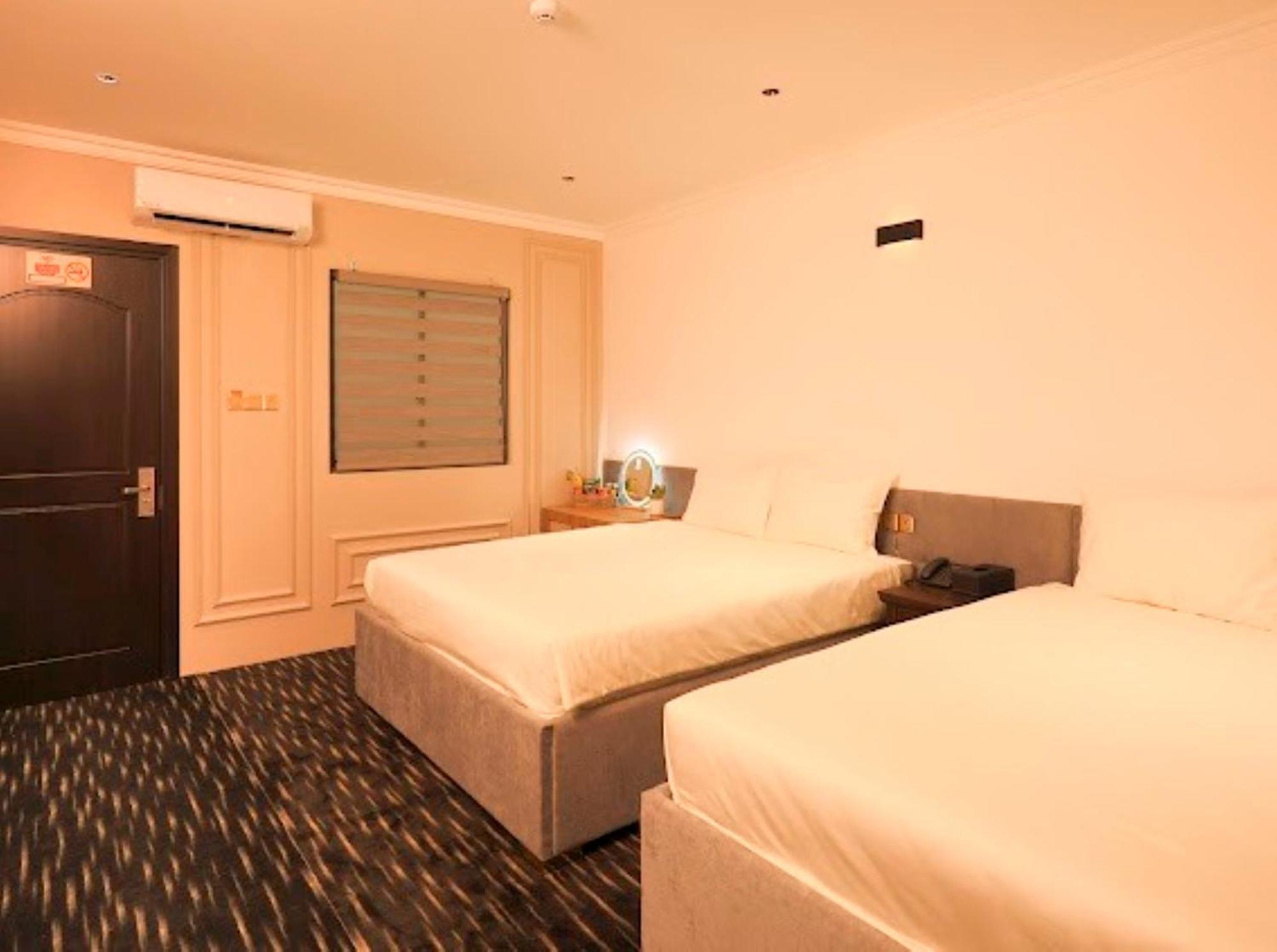 Phuoc Hung 3 Hotel Vĩnh Long Eksteriør bilde